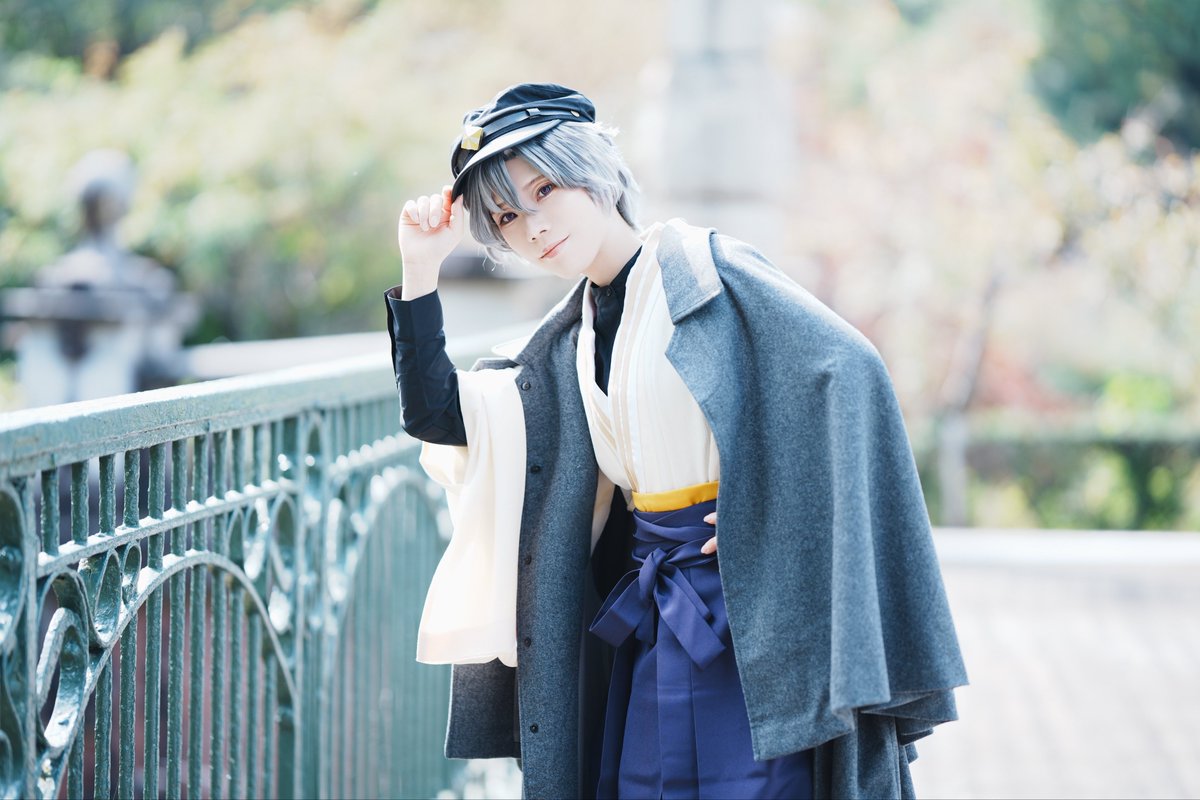 tttpichu's tweet photo. 『 一緒に俳句を見つけに行かない？』

#書生服〜ズ併せ  #明治村コス 
📸【@_ane_miru 】 https://t.co/0QlcBAmOUP