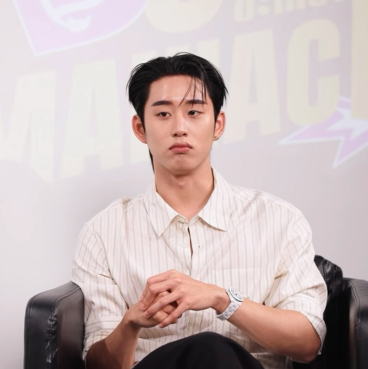 underthesamsky_'s tweet photo. หมวยงอนแล้ว ทำไมเมะฝรั่งยังไม่รีบมาง้ออีก ☹️ https://t.co/FNa99EaKqN