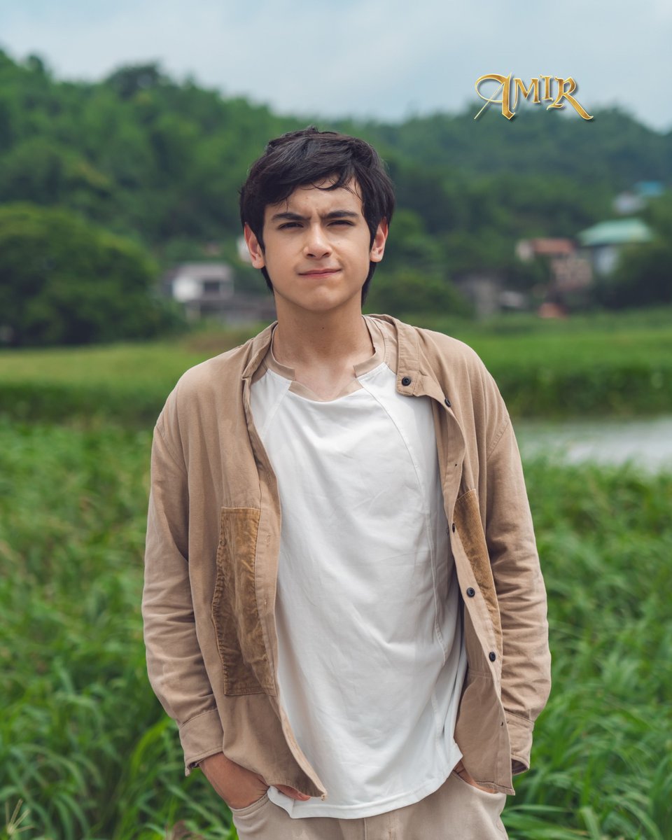 GMAPictures's tweet photo. ANO ANG DALA MONG HIWAGA, JAMAL?
Meet Heath Jornales as βJamalβ in #AmirMovie, an official entry to the 2026 Metro Manila Film Festival.
Coming to cinemas this December 25. https://t.co/D6UoG6bq8g