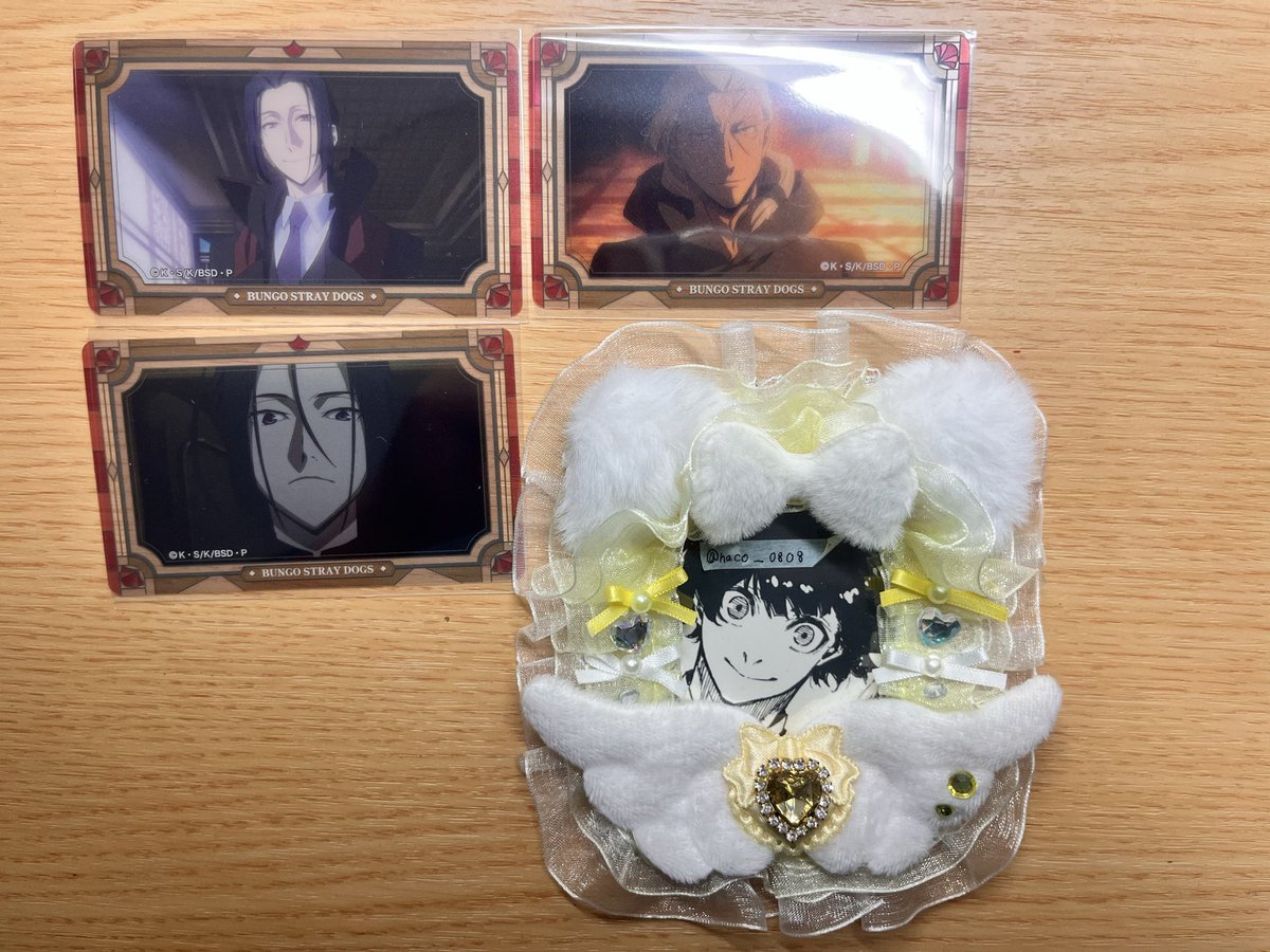 naco_0808's tweet photo. 【交換・譲渡】
文豪ストレイドッグス 文スト ART＆DESIGN EXHIBITION アート展 缶バッジ ちゅあすた クリアカード 特典

譲 : なかじま ふょーどる にこらい もり じいど

求 : えどがわ ふくざわ よさの だざい(友人分)or定価+送料

なかじま纏めてお迎え頂ける場合はこちらで送料負担します◎
↓ https://t.co/ksDYITThCF