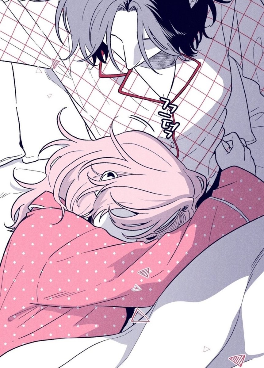 satoruholic's tweet photo. girlfriends waking up together https://t.co/q8PQM479Zp