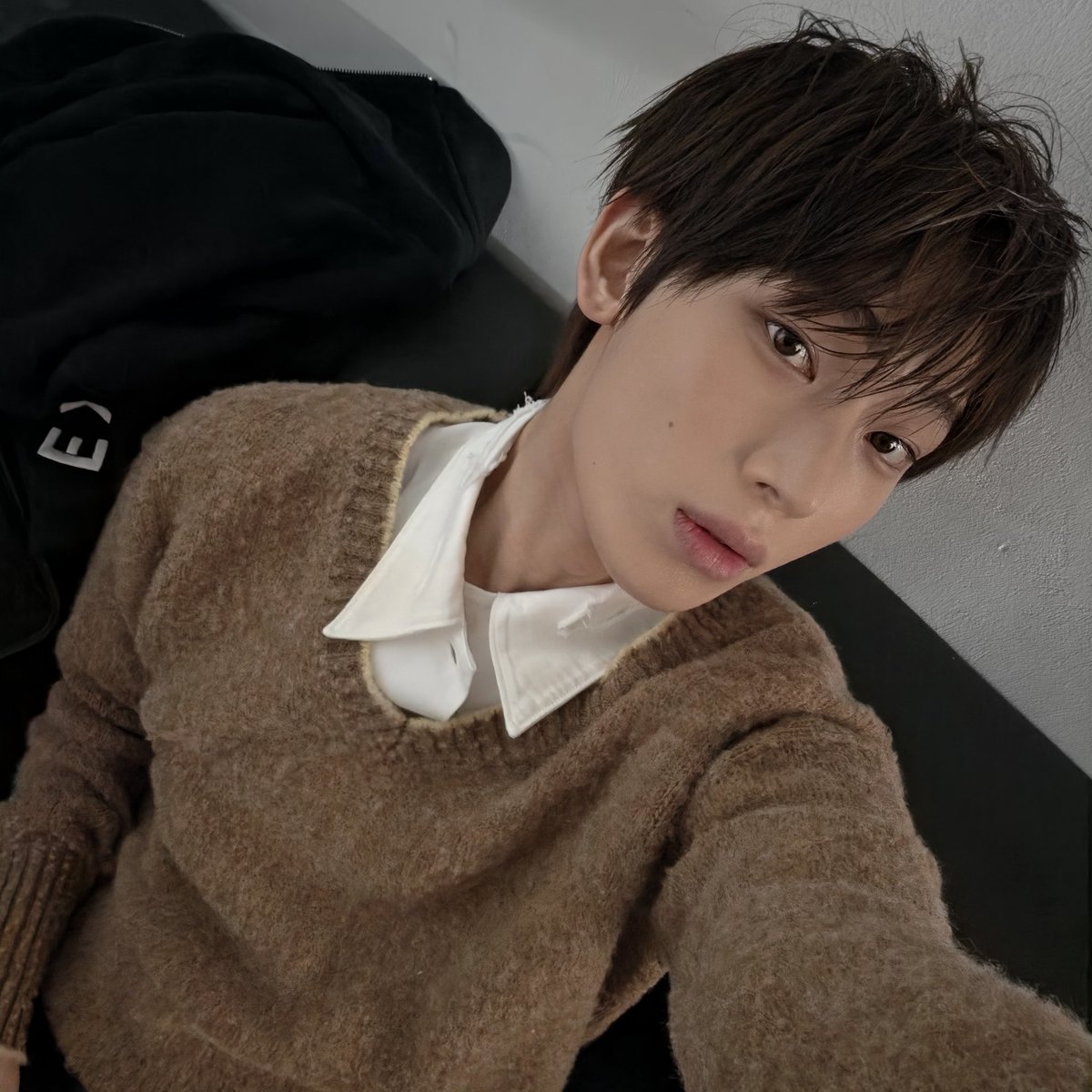 MilkySun0624's tweet photo. does sunoo know he’s the peak of pretty cute twink https://t.co/Q0mEKvS0R8