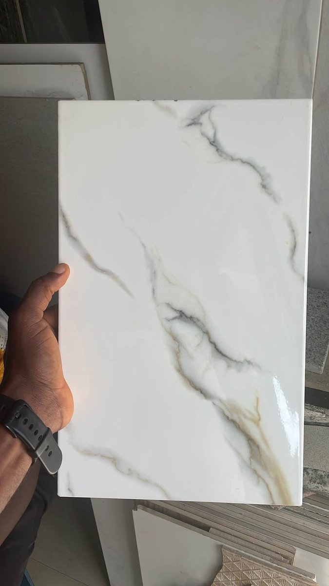 MrFaitth's tweet photo. Beautiful wall tiles, clean finishing, and a touch of elegance!
25x40cm inkjet wall tiles
15 pieces in a carton
#KitchenWallTiles #ToiletWallTiles #WallTilesNigeria #TilesMarket #kitchendesign https://t.co/FrmXujSooZ
