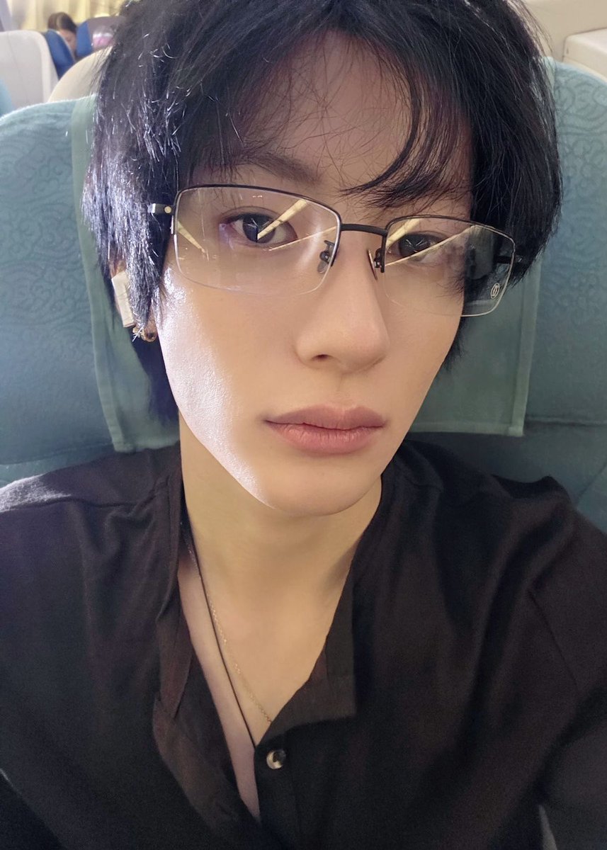asbaguette's tweet photo. รักน้องหมอง่า :( https://t.co/dxUg6sj8El