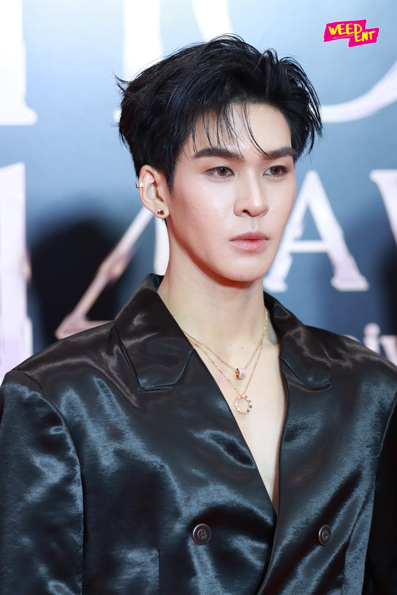 WEED_ENT's tweet photo. " อู่อู๋ ธนภูมิ " ร่วมเดินพรมแดงในงาน HOWE AWARD 2026 ❤️✨

AAS AT HOWEAWARDS26
#auautnp 
#HOWEAWARDS2026xDMD  
#HOWEMAGAZINE 
#HOWEAWARDS2026 https://t.co/3818yd7vOM
