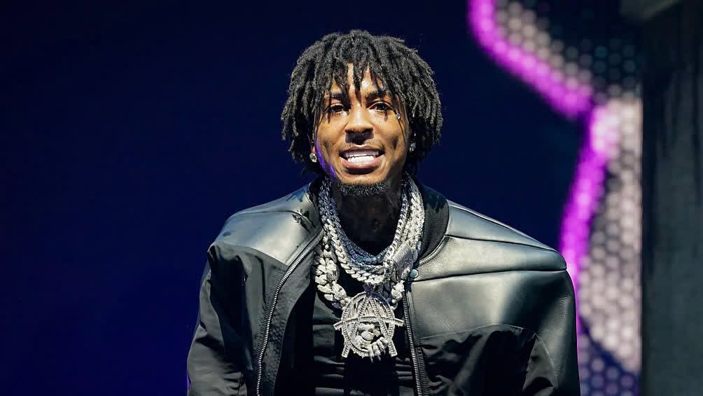 DailyLoud's tweet photo. Happy Birthday to NBA YoungBoy 🎉 https://t.co/2qGagHoyDU