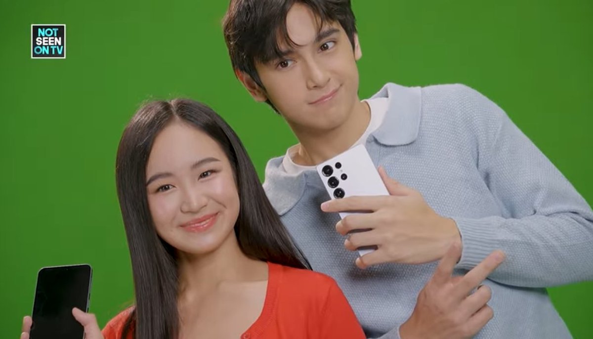 ladyjanexz's tweet photo. Ready na po sila @SamsungPH 💜 
Baka naman. 😉

#CapEath
#CapriceCayetano
#HeathJornales https://t.co/Z07gomBMwC