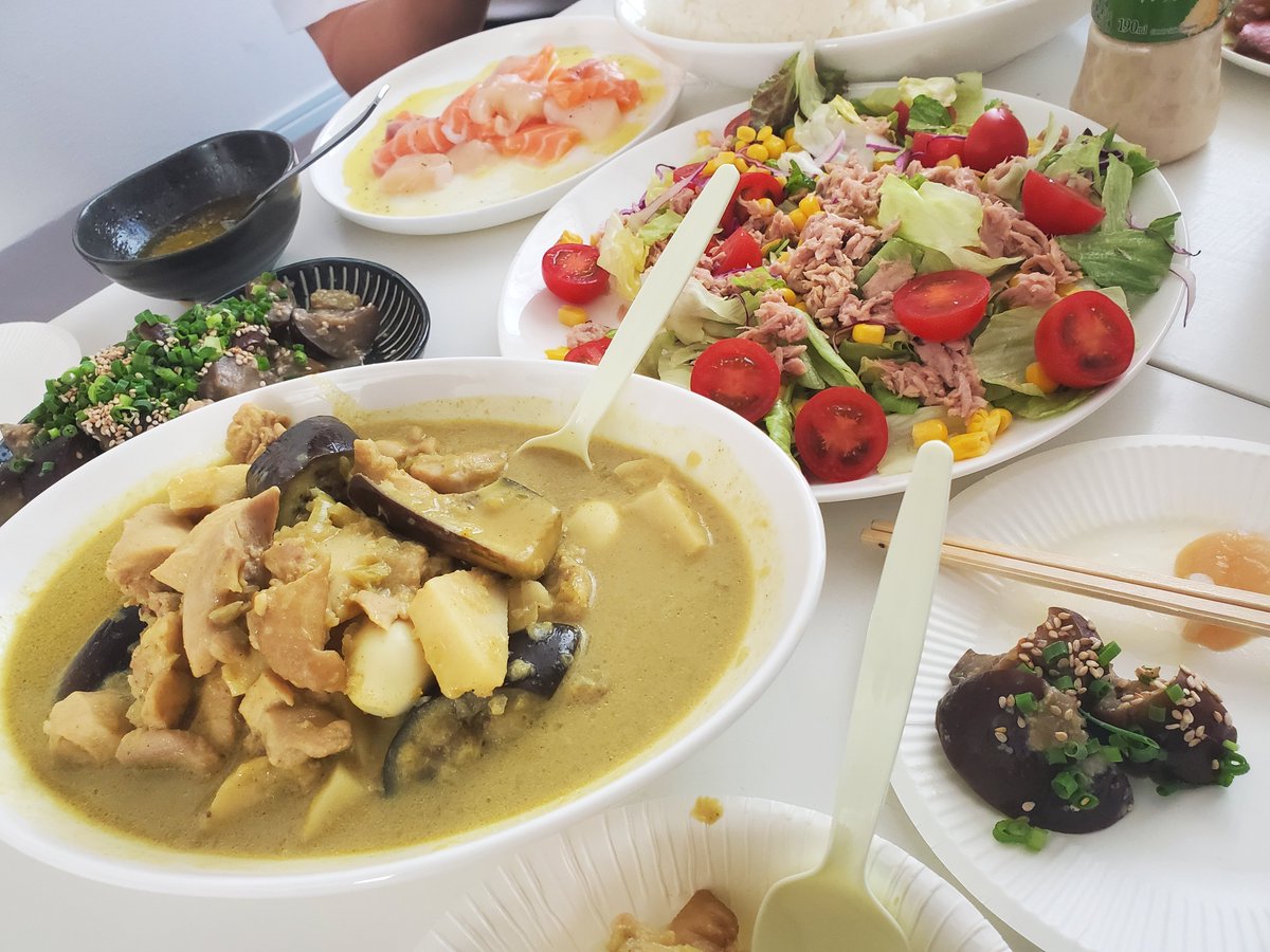 Axtukun33's tweet photo. 先日のそらさんの料理会🍳オフ会
主催含めて全員初めましての方だったから、緊張と人見知りが若干出ている中で美味しい料理と賑やかな会話を堪能しました。
また機会があれば参加します。
主催者の方々ありがとうございました。
@sora_rumbanana https://t.co/DxIFRAVDAC