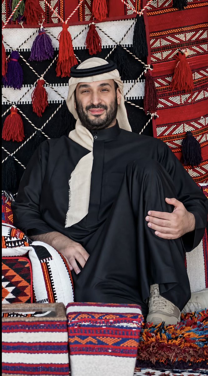 DasRadr's tweet photo. اضرب يبو سلمان سود النوايا
وليا وقف شعبك ترا وقفته فرض
#السعوديه_العظمى_خط_احمر 💚• https://t.co/SN9oUbdajm
