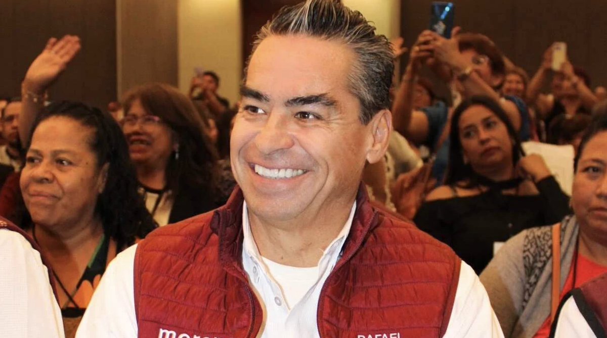 EnlaceSensei's tweet photo. Rafa Moreno Valle Buitrón rinde homenaje a Julio Barberán y a la tradición musical poblana

https://t.co/rur6GQMovR https://t.co/4SOMKbH9xM