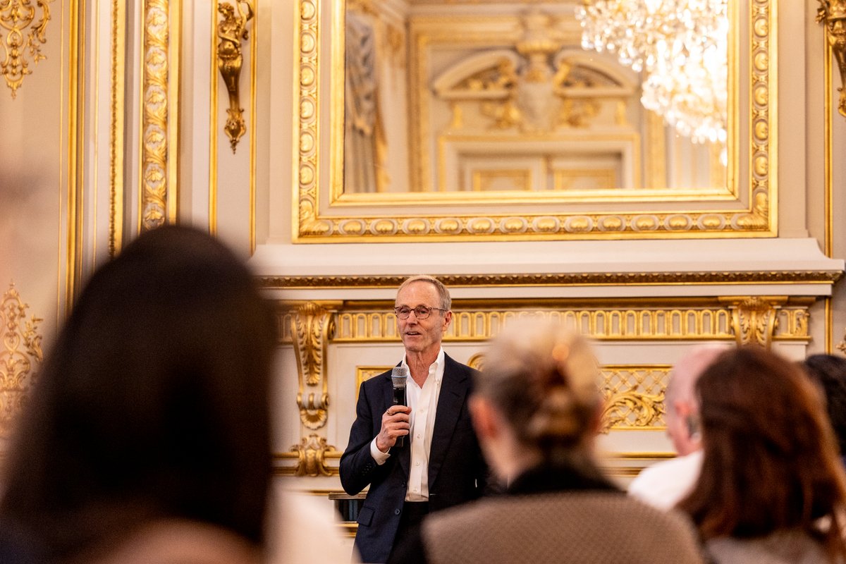 UNLEASHgroup's tweet photo. We kicked off UNLEASH 2026 in style! 🔥

From Summits and Salons at the Shangri-La Paris and Workhuman Forum to exclusive Expeditions across the city, today was packed with conversations.

Tomorrow, the HR world meets in Paris.

Registration opens at 8 AM. https://t.co/IlWSVPoYTf