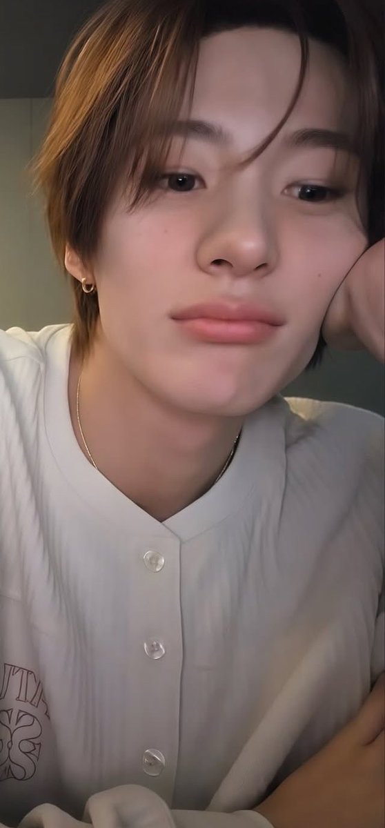 allforrann's tweet photo. เค้าเล่นเกมแพ้อีกแล้ว :( https://t.co/AOLC2ZdPOt