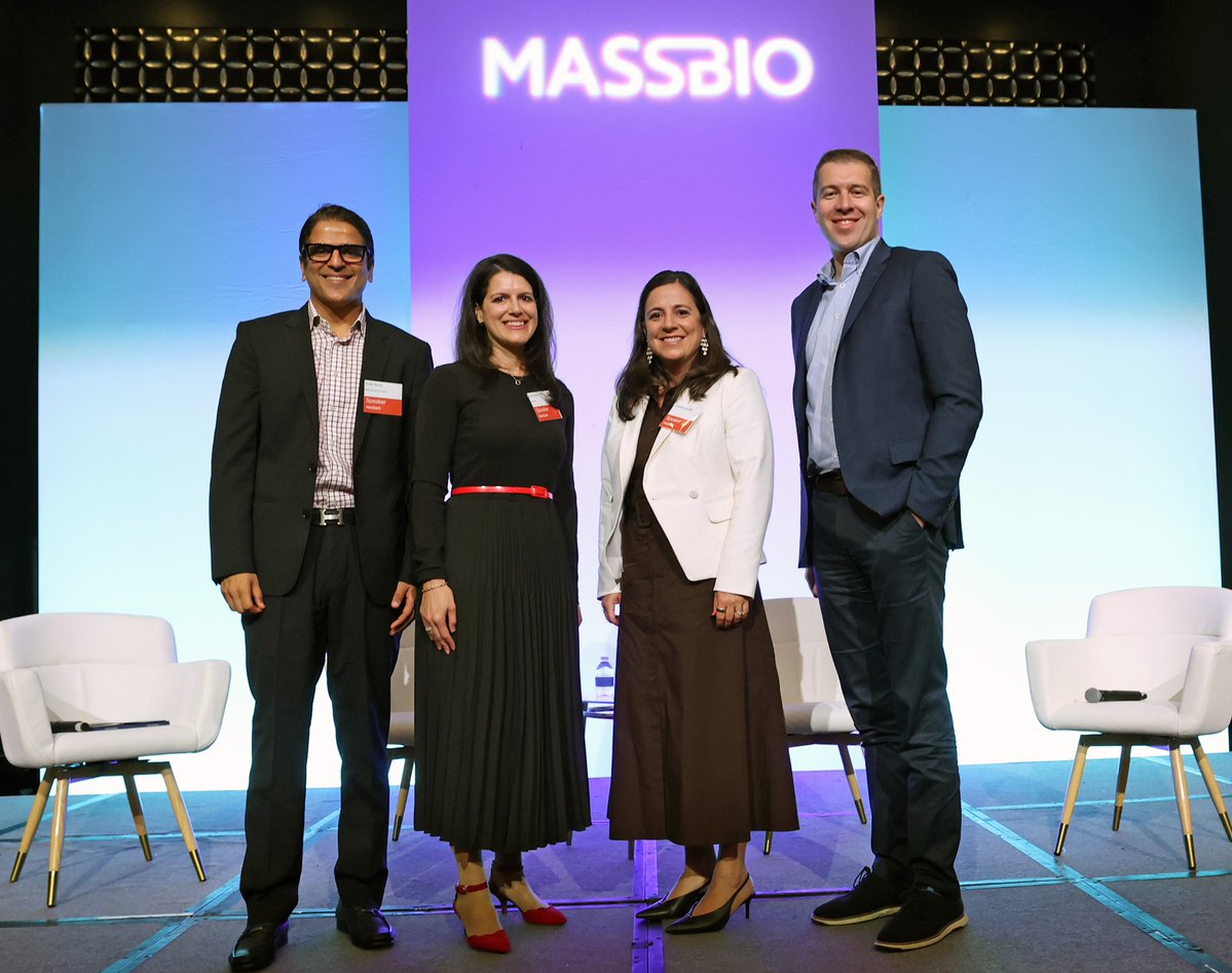 MassBio's tweet photo. We're still buzzing about last week's #AlignSummit26!
With hundreds of attendees, the Massachusetts life sciences ecosystem showed up for big ideas, bold innovation, and connections that move biotech forward.
📸Take a look at some moments from the event: https://t.co/Hto6DFyZ60 https://t.co/TjbUnaTb1I