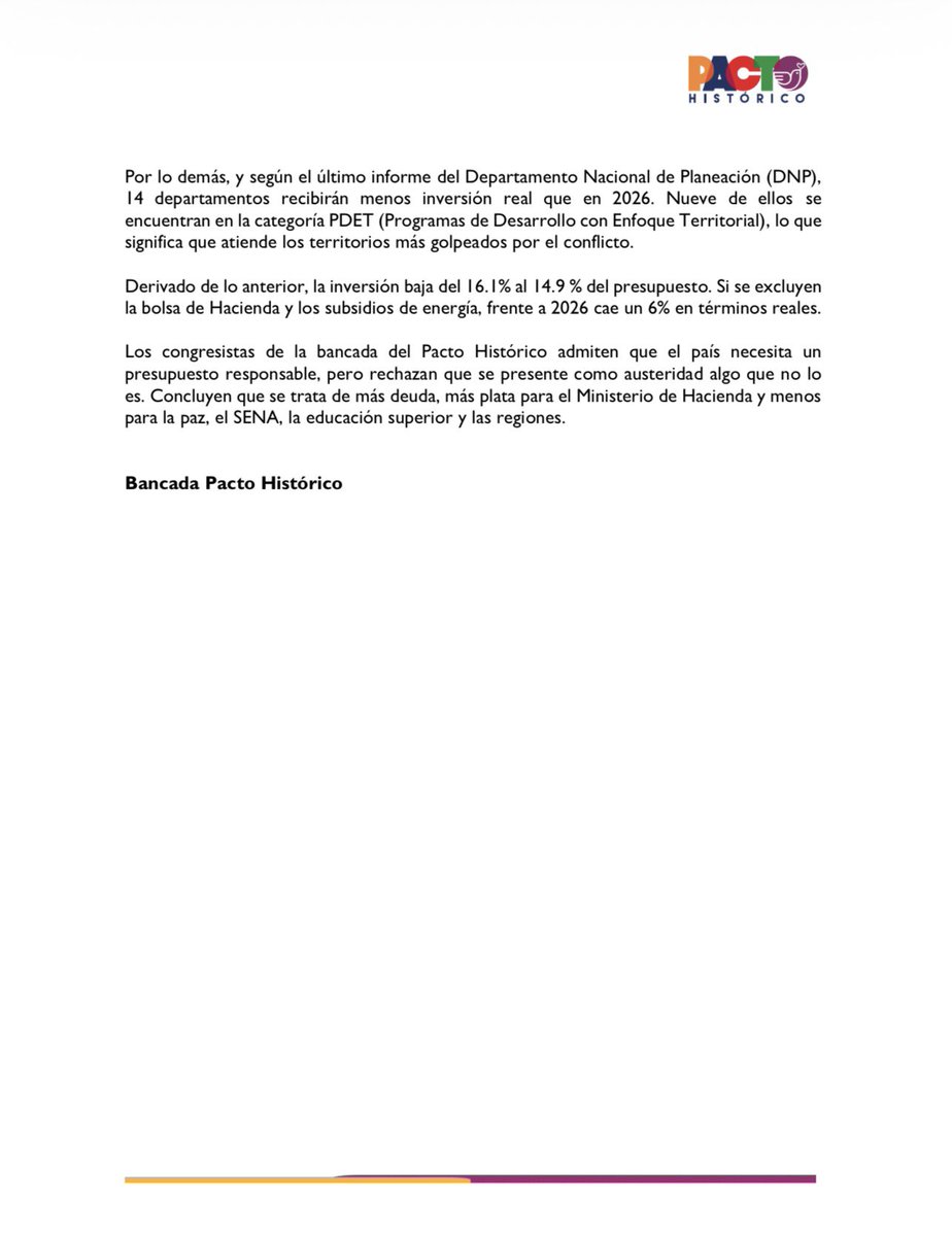 PactoCol's tweet photo. 📢 ¡24 DE NOVIEMBRE: MOVILIZACIÓN NACIONAL!

La bancada del Pacto Histórico llama a la movilización frente al Presupuesto 2027 del Gobierno de Abelardo de la Espriella, por $634,9 billones.

Según la bancada, el servicio de la deuda aumenta un 46%, la inversión de la JEP cae un 82%, el SENA pierde $500.000 millones y 14 departamentos recibirán menos inversión real.

La denuncia es clara: más recursos para la deuda y menos para la paz, la educación y las regiones.

#PresupuestoMiseria