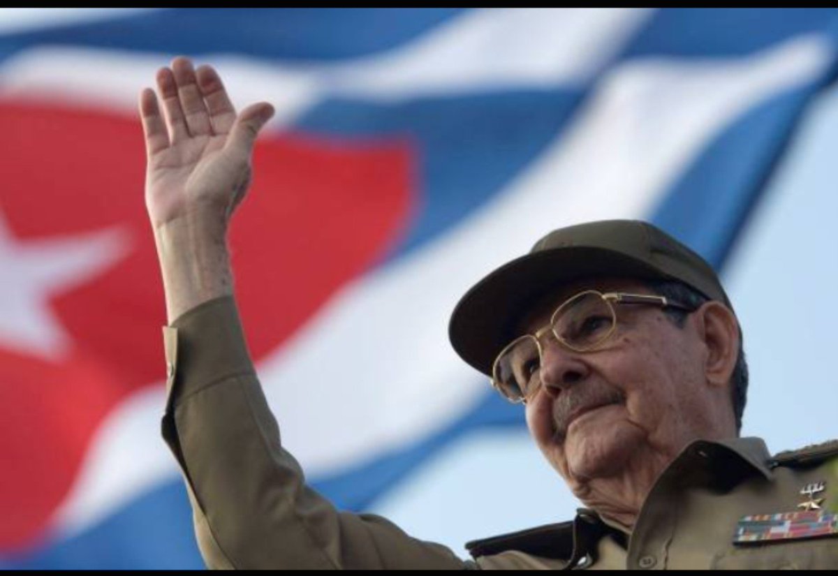 Reyesorkk's tweet photo. #RaúlEsRaúl “El bloqueo es cruel, es duro, es una medida impuesta contra el pueblo, contra hombres, mujeres, niños; el bloqueo es, incluso, un acto genocida”.
 #CubaNoEsUnaAmenaza, el bloqueo sí.
A #Cuba se respeta. https://t.co/g3rxVxS5rP