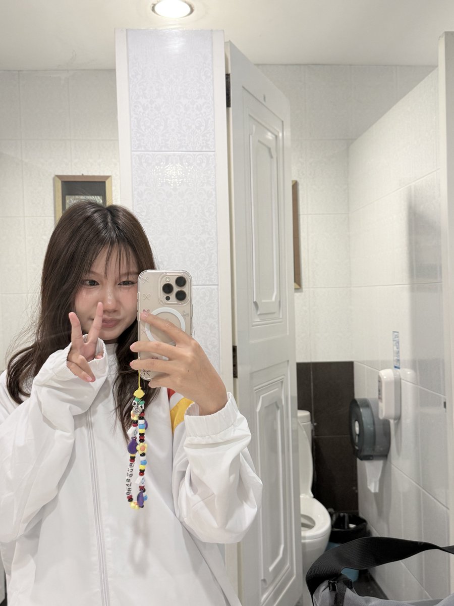 cloudynita's tweet photo. #คบคนอีสานโคตรมีความสุข 👀🫶🏻 https://t.co/gdaTmUneGe