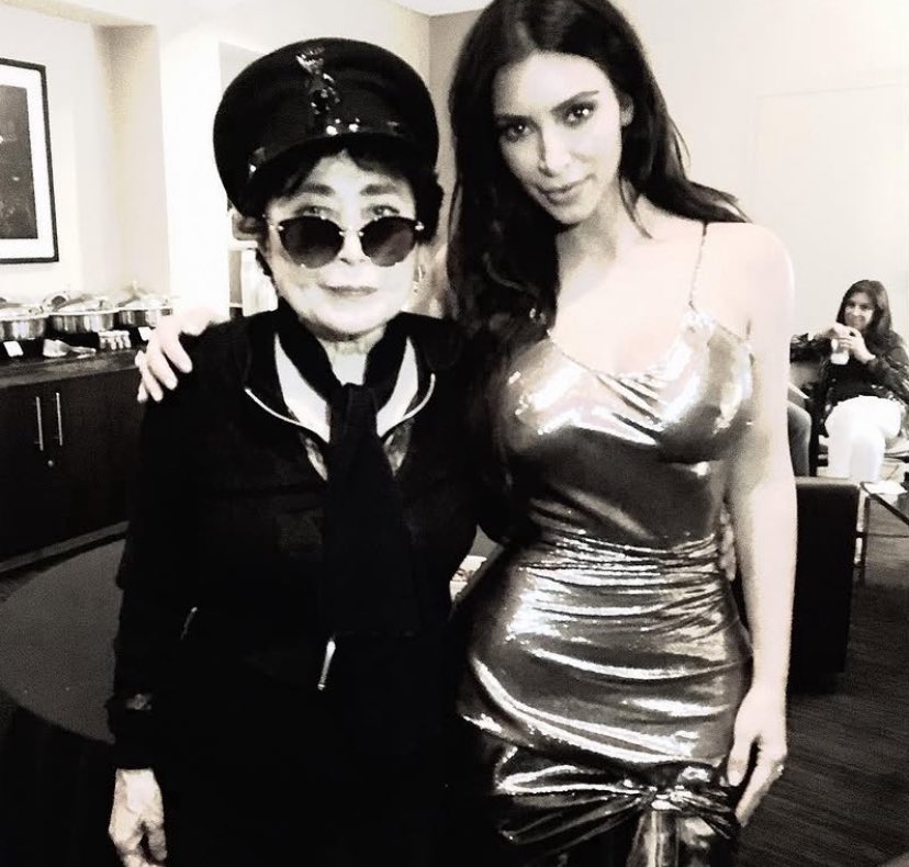 mya_janey's tweet photo. yoko and kim kardashian.. random ass photo 😭😭 https://t.co/CXXCPEfYPv