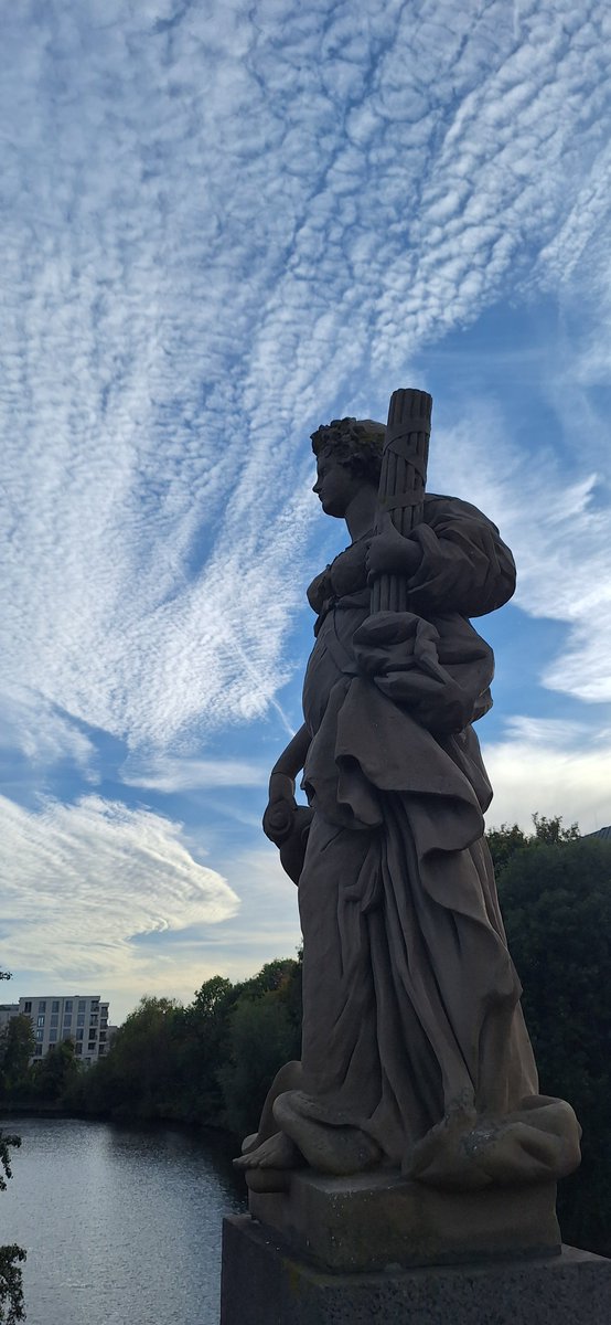 carloswuer's tweet photo. @AttersonBarbara It’s #Statuesday!
Share yours https://t.co/d0w05mvMij