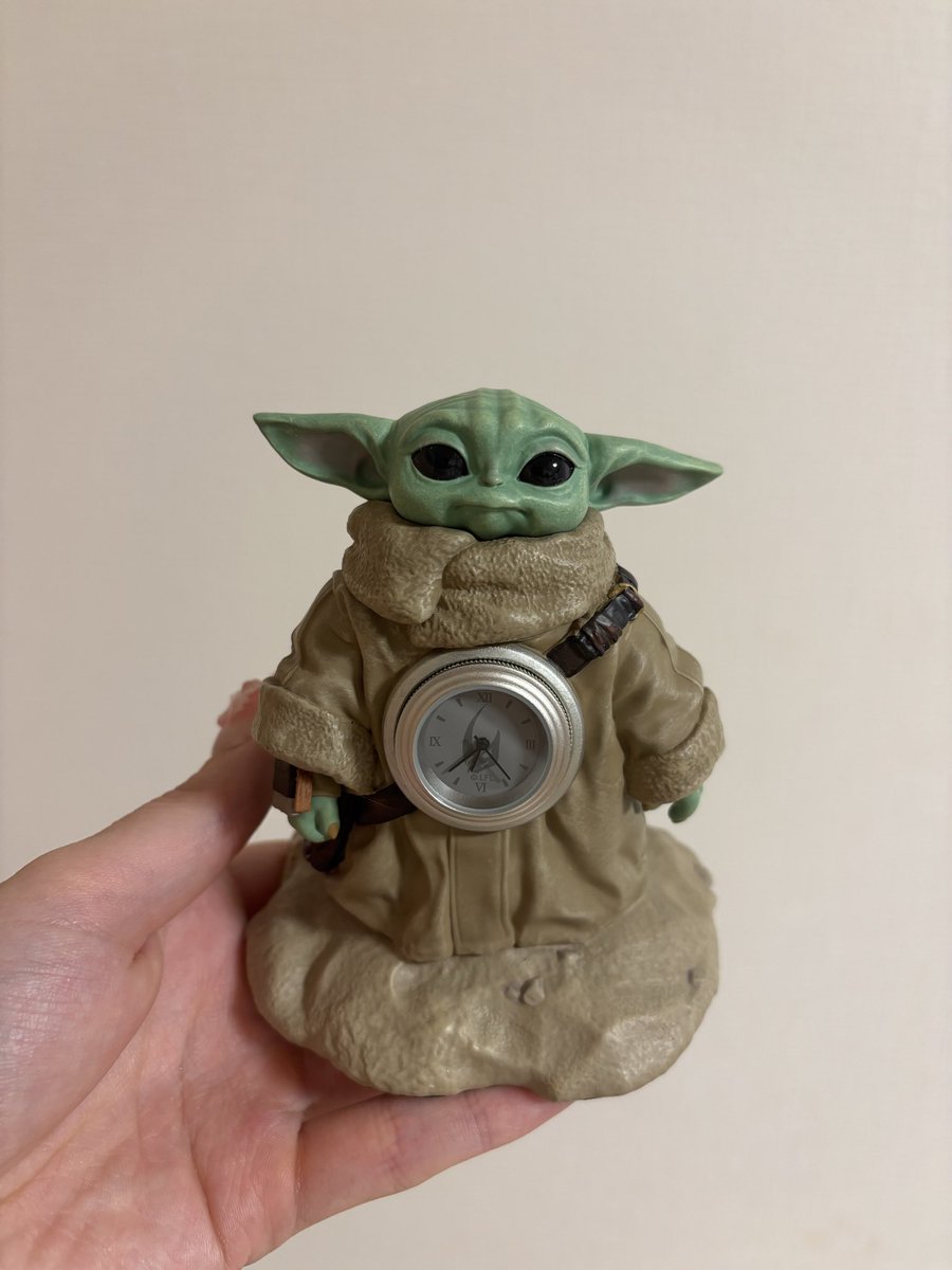 guchan__22's tweet photo. 池袋のSTARWARS STOREにいた🥺
ずっと欲しかったから出会えた時嬉しすぎた！！

#マンダロリアンアンドグローグー https://t.co/PZAOz4TGsJ