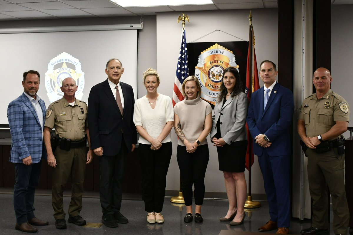 JohnBoozman's tweet photo. Last month, the Saline County Sheriff’s Office became Arkansas’s first operational Rapid DNA booking station. It was great to visit and see how this technology is helping law enforcement generate DNA profiles faster, strengthen investigations and keep our communities safe. I was proud to secure $1 million in federal funding to support this effort.