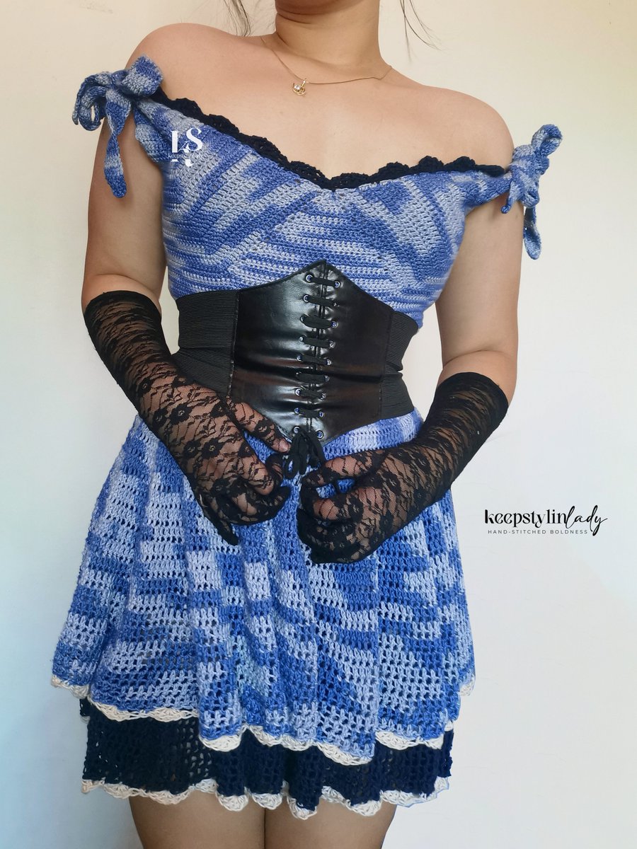 keepstylinlady's tweet photo. Pattern test (2023):   
Dian Dress by @/fooby_fibers  

my second dress!! this was (unsurprisingly) long to make, but was (surprisingly) not tedious! i had fun styling this one <33

#KSLady #keepstylinlady https://t.co/9tOdFisBvl