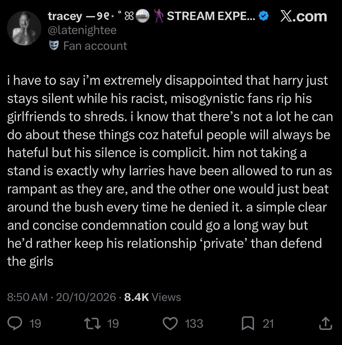 lbfcult's tweet photo. your spineless loser ass fav said this when his girlfriend was getting shredded by his fans and you want to talk about how louis is "beating arou the bushes" when your loser fandom can only use his words to put a stop to larries maniac behavior @latenightee https://t.co/bk9TyE5Y6u