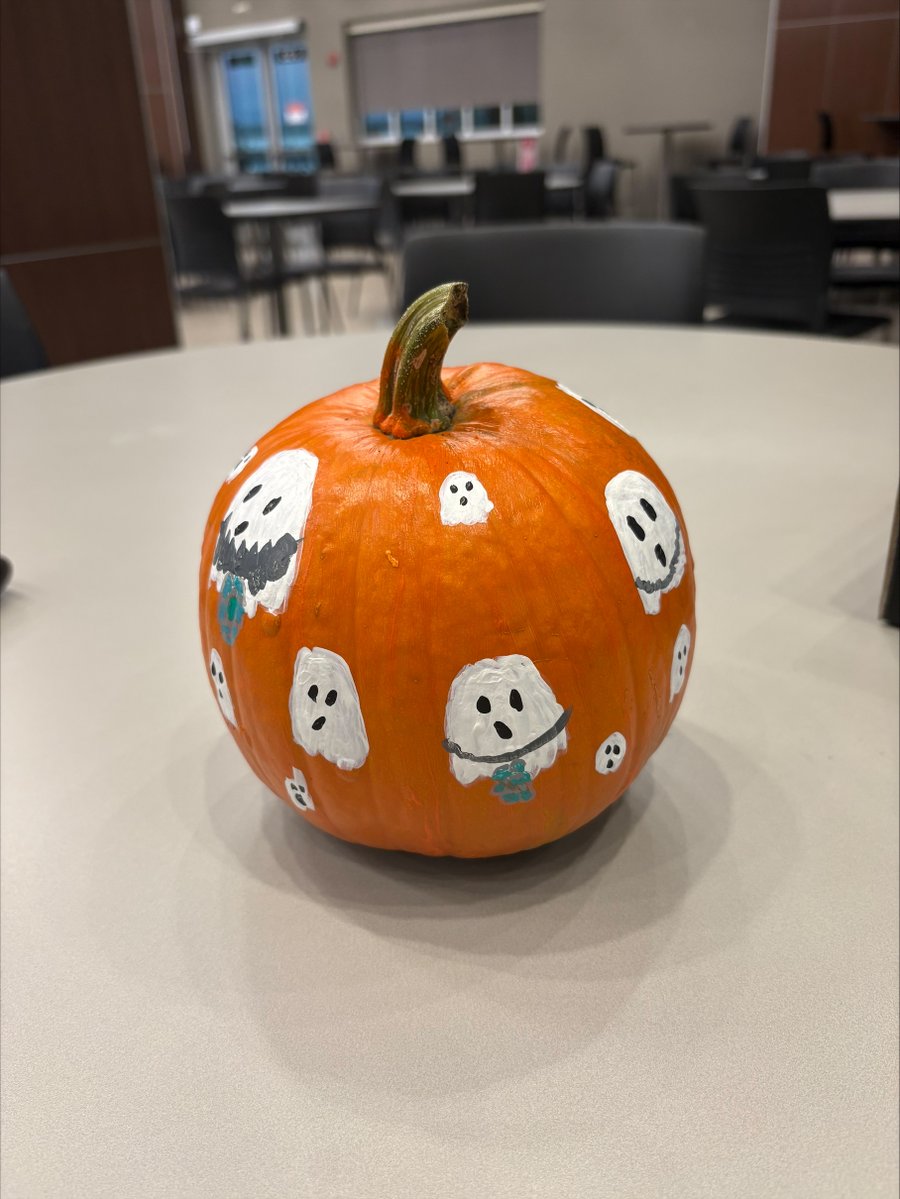 MitchellTech's tweet photo. Pumpkins, paint, and a little fall fun! 🎃 Thanks to everyone who joined SRB’s pumpkin painting event! We loved seeing your creativity and spending time together. https://t.co/ARoy9oGGPr
