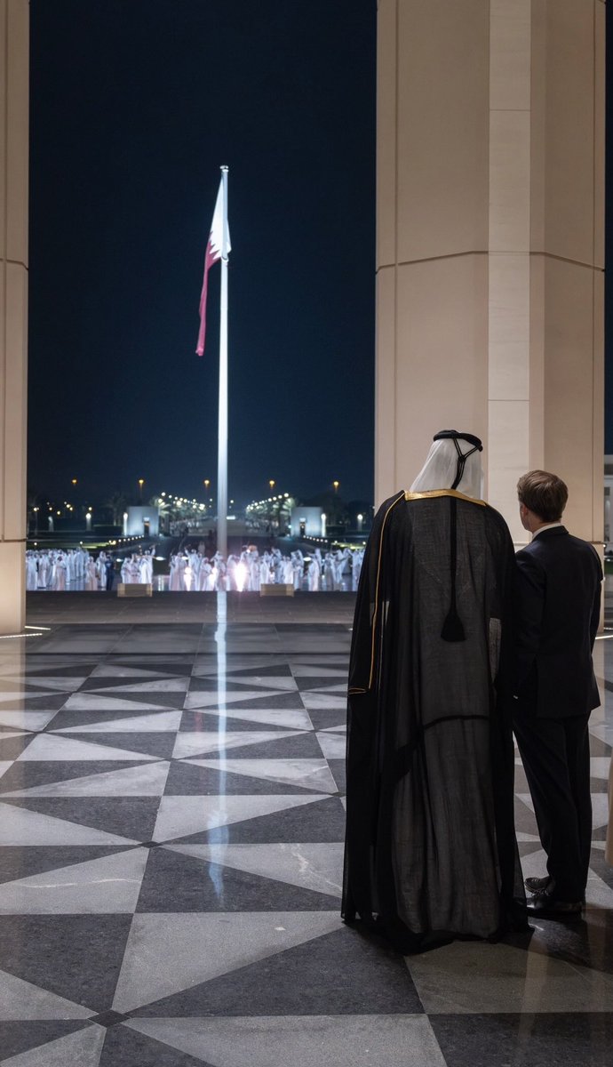 _5rt's tweet photo. قديم المجد مجدك من جدودك ماهو  بتوّه
تشوف اللي يجاريك يخسر وتسبب احراجه .. 🇶🇦 https://t.co/DhbITSsjK3
