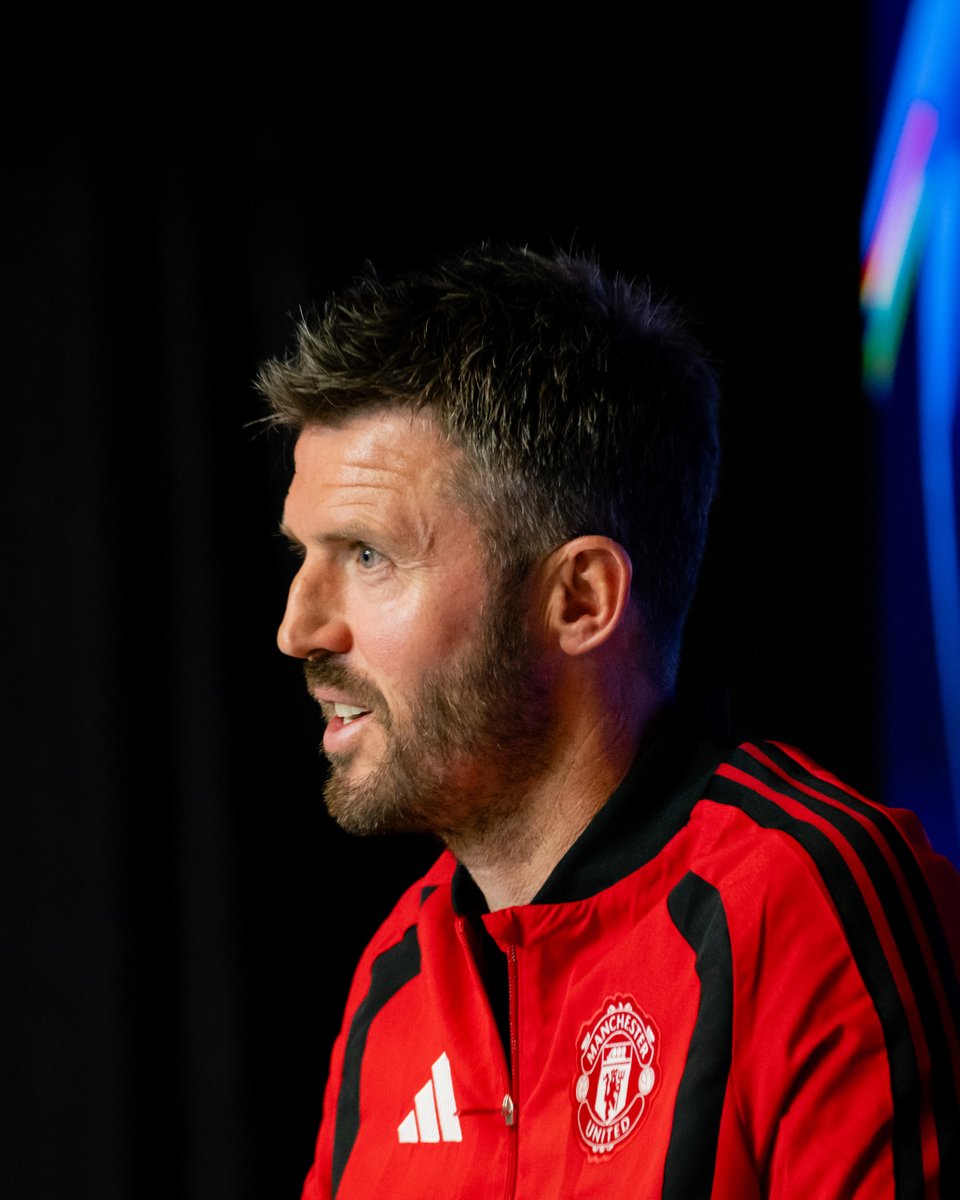 ManUtd's tweet photo. 🚨 Michael provided fitness updates on six Reds in his #UCL press conference 👇