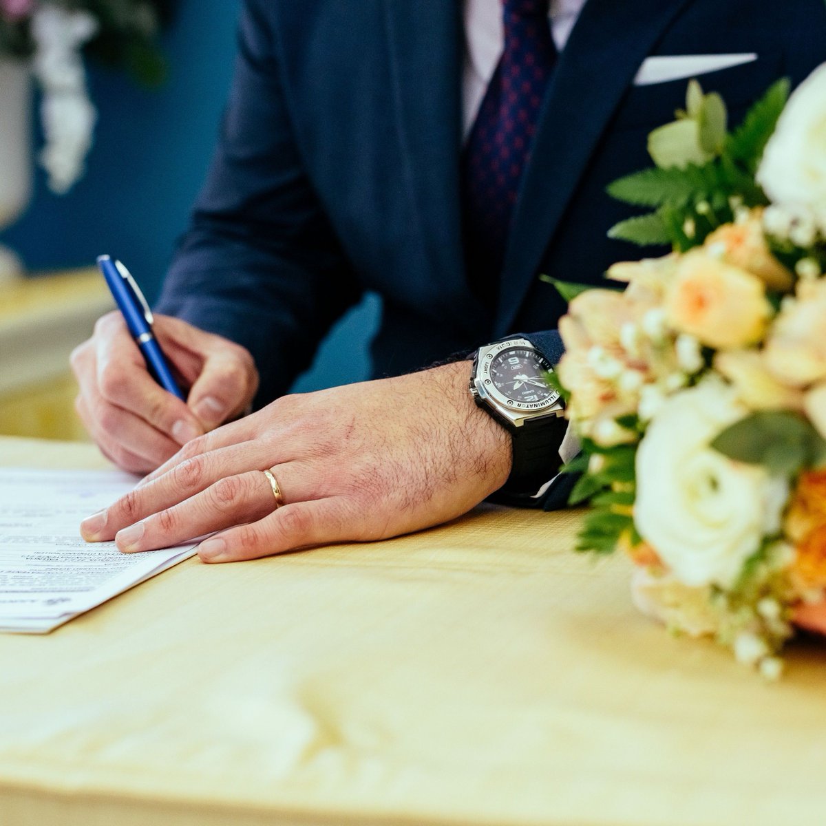 VSkvarna's tweet photo. Property acquired during marriage may be treated differently depending on the state and applicable property rules. Multi-state homeowners should review ownership carefully. #EstatePlans #Trusts #SnowbirdHomeOwnership #ElderLaw https://t.co/ARYsujPrsb https://t.co/d0XQ3brCat