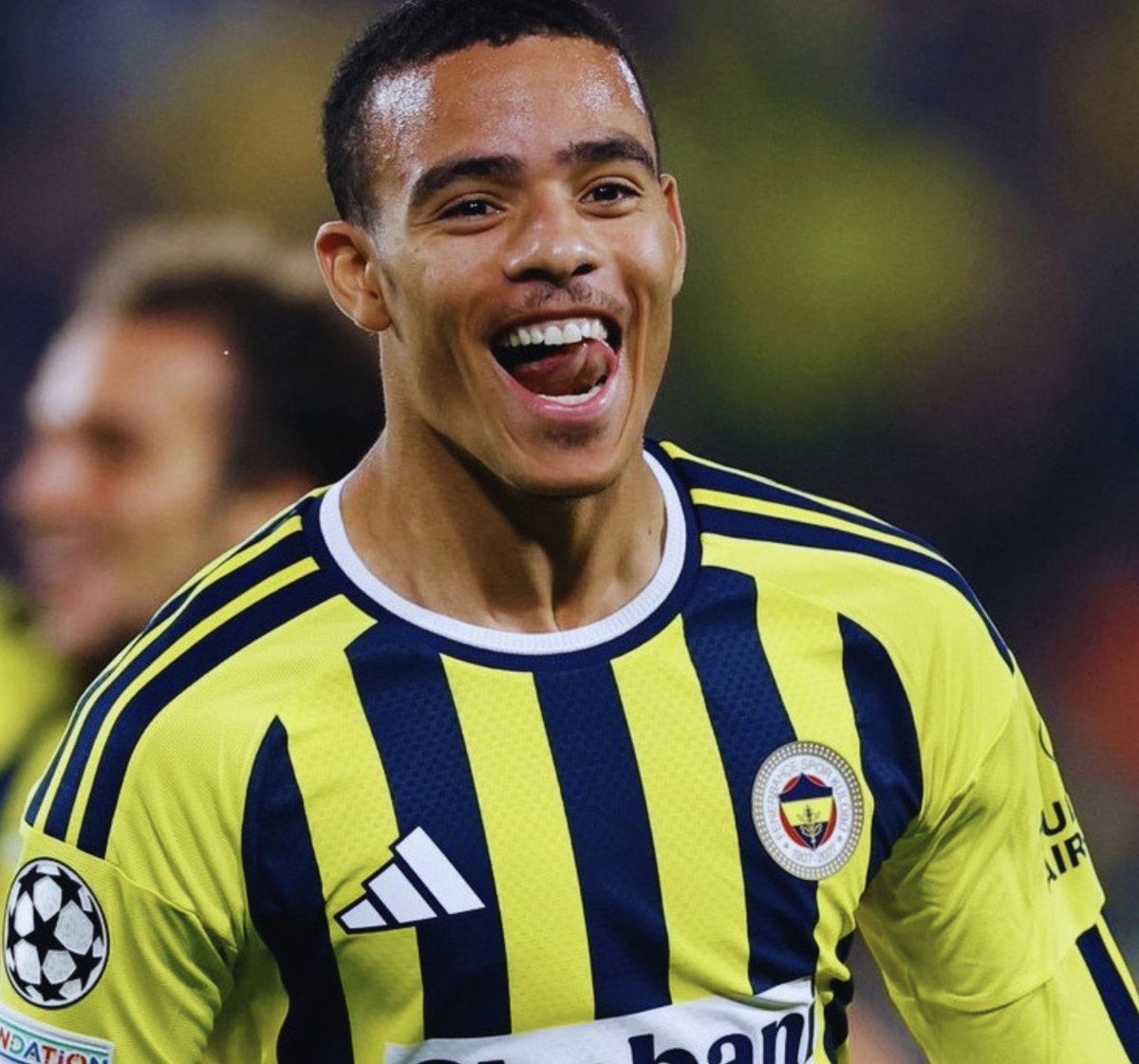 jupitgundem's tweet photo. Ümit Özat: “Greenwood’u ben bundan sonra on numarada oynatırım.   Fenerbahçe'nin ideal 11'i budur. Bundan vazgeçmemesi lazım.“ https://t.co/c1gm7WjtQR