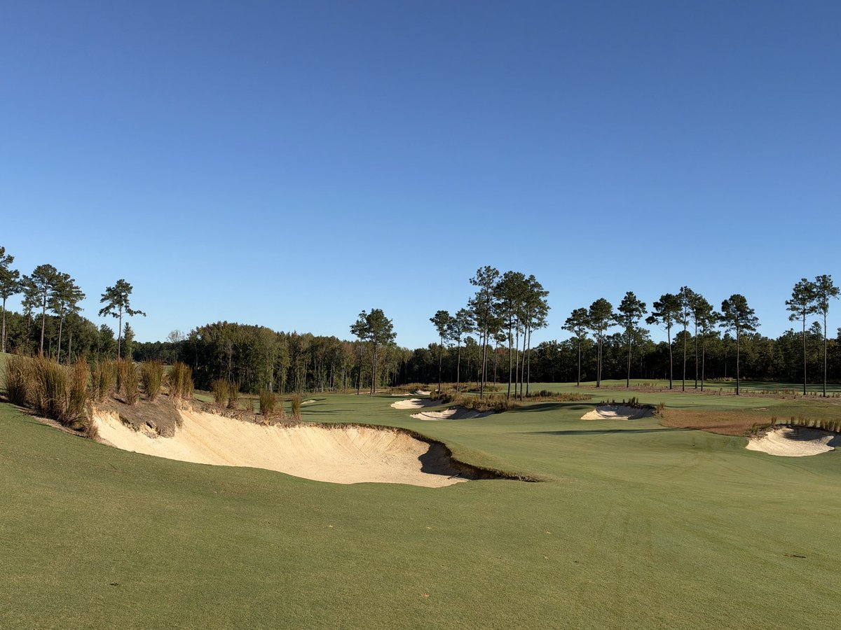 Top100Rick's tweet photo. Been wanting to see this place for a long time. 

2nd hole and I’m already in love. 😍 https://t.co/1F1NYcZL5c