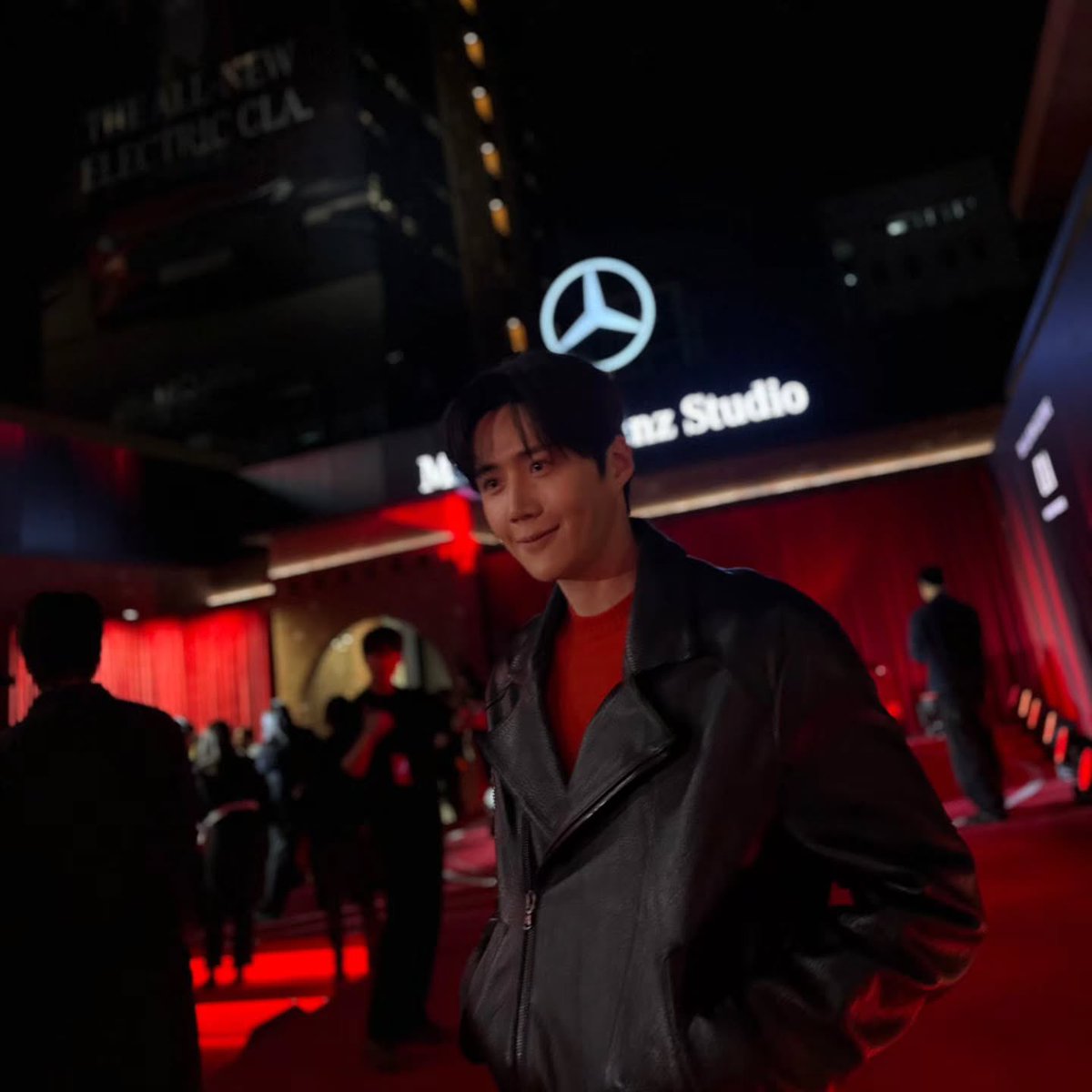 draftbear59's tweet photo. 20 October 2026
Kim Seon-Ho Instagram Post (1)

#MercedesBenz #MBStudioseoul
#ElectricCLA #ElectricGLC

-The all-new electric CLA &amp; GLC Launching Party

🔗https://t.co/LCuKLjDzVl https://t.co/A7EKwCjzrF