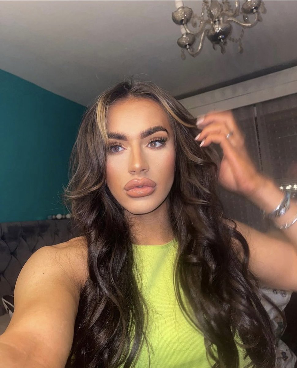 ElleChambx's tweet photo. Could I be your dolly? 🏳️‍⚧️

#TransWoman #TransGirl #TransIsBeautiful #TransVisibility #TransPride #TransBeauty #TransFem #TransFeminine #TransAndProud #TransCommunity #MTF #GirlsLikeUs #TransGlam #FemmeEnergy #TransModel https://t.co/6ZFvjOA5Mu