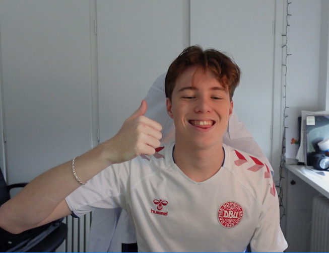 McRumleren's tweet photo. LIVE IN AN HOUR! ⏰

Gonna be running chat calls for tips all stream, so pull up! 

Join the discord to get notified everytime i go live, and to join the giveaways ofc! 👀
👉https://t.co/DzkxY0kL5r https://t.co/os8C6irQHo