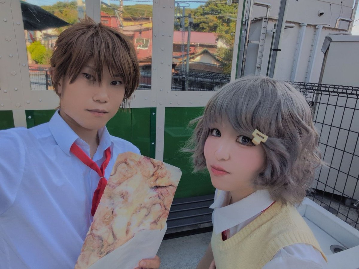 TRDGUNDAM's tweet photo. Cosplay
青春ブタ野郎はプチデビル後輩の夢を見ない
梓川咲太@TRDGUNDAM
古賀朋絵@cherrieming 

#江ノ島コスプレ祭
#えのこす　#こすぶる
#青ブタコスプレ https://t.co/SHxUsw7Zsr