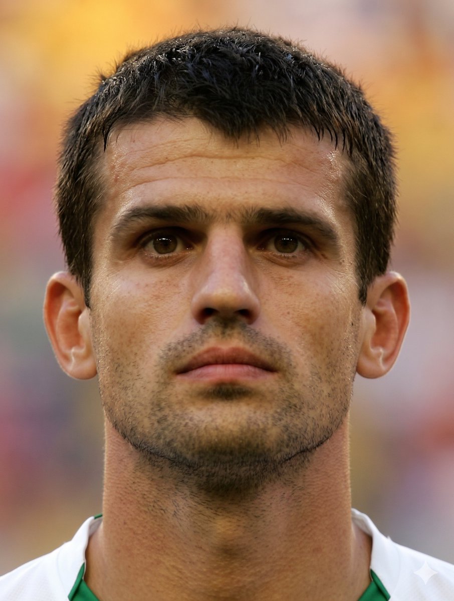 MaxPES2's tweet photo. 🇧🇬🇧🇬🇧🇬 Vladimir IVANOV, BULGÁRIA, Versão UEFA Euro 2004 https://t.co/krl4XNyiu3