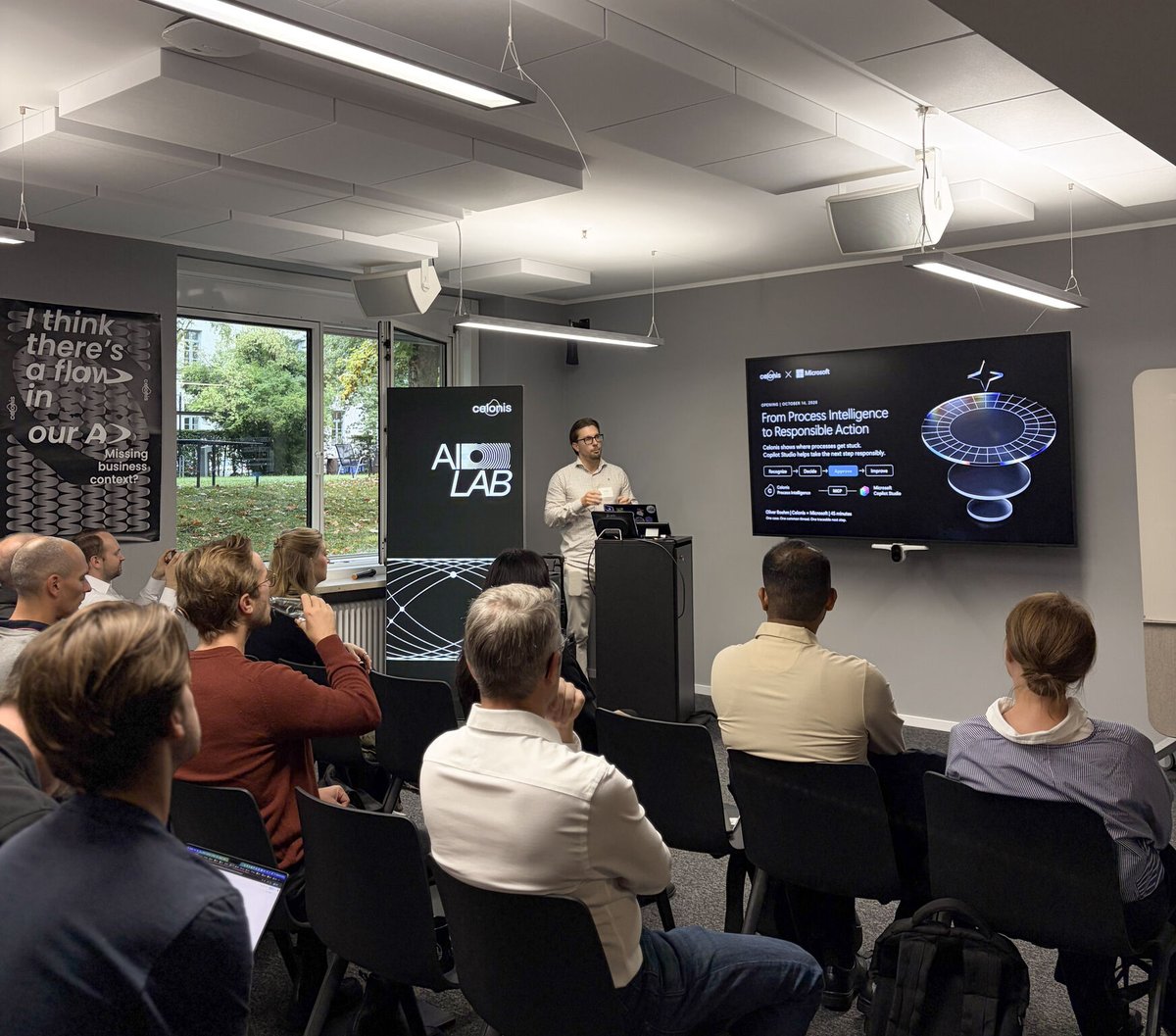 Celonis's tweet photo. 9 teams turned raw data into RoAI in just 2 days.

At the AI Lab in Munich, each team built AI solutions to actual business challenges — showing what happens when Process Intelligence meets Enterprise AI at scale.

This is the Celonis x @Microsoft partnership in action. The best is yet to come.