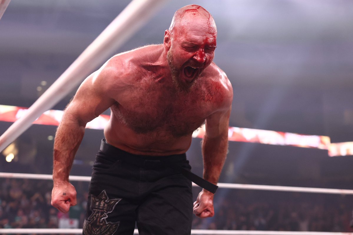 FelipeOfTheYear's tweet photo. amigos, ontem postamos o nosso vídeo de análise do AEW WrestleDream no @4LadosdoRingue.

primeiramente, queria pedir desculpas pela postagem no meio do RAW. o vídeo está bem legal, passamos por todas as lutas, falamos de polêmicas, rumores, possíveis storylines…

assistam aqui: https://t.co/VW8NJx8QUF