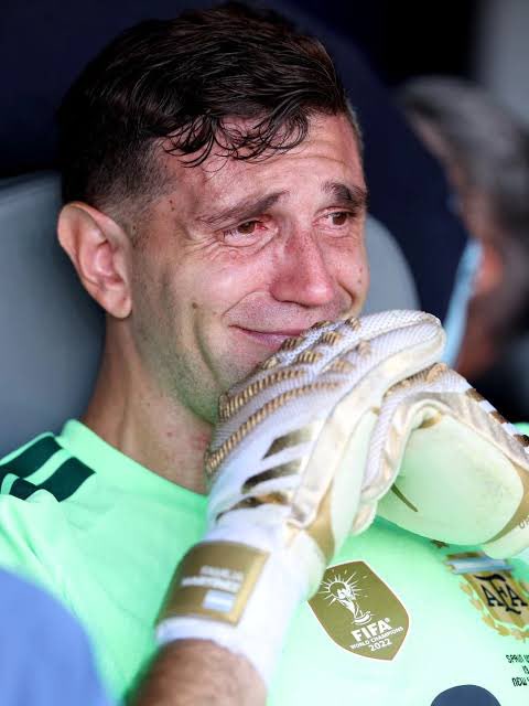 AXModnet7's tweet photo. @valeria47282643 Hablando de futbol… https://t.co/hNdOz53aeJ