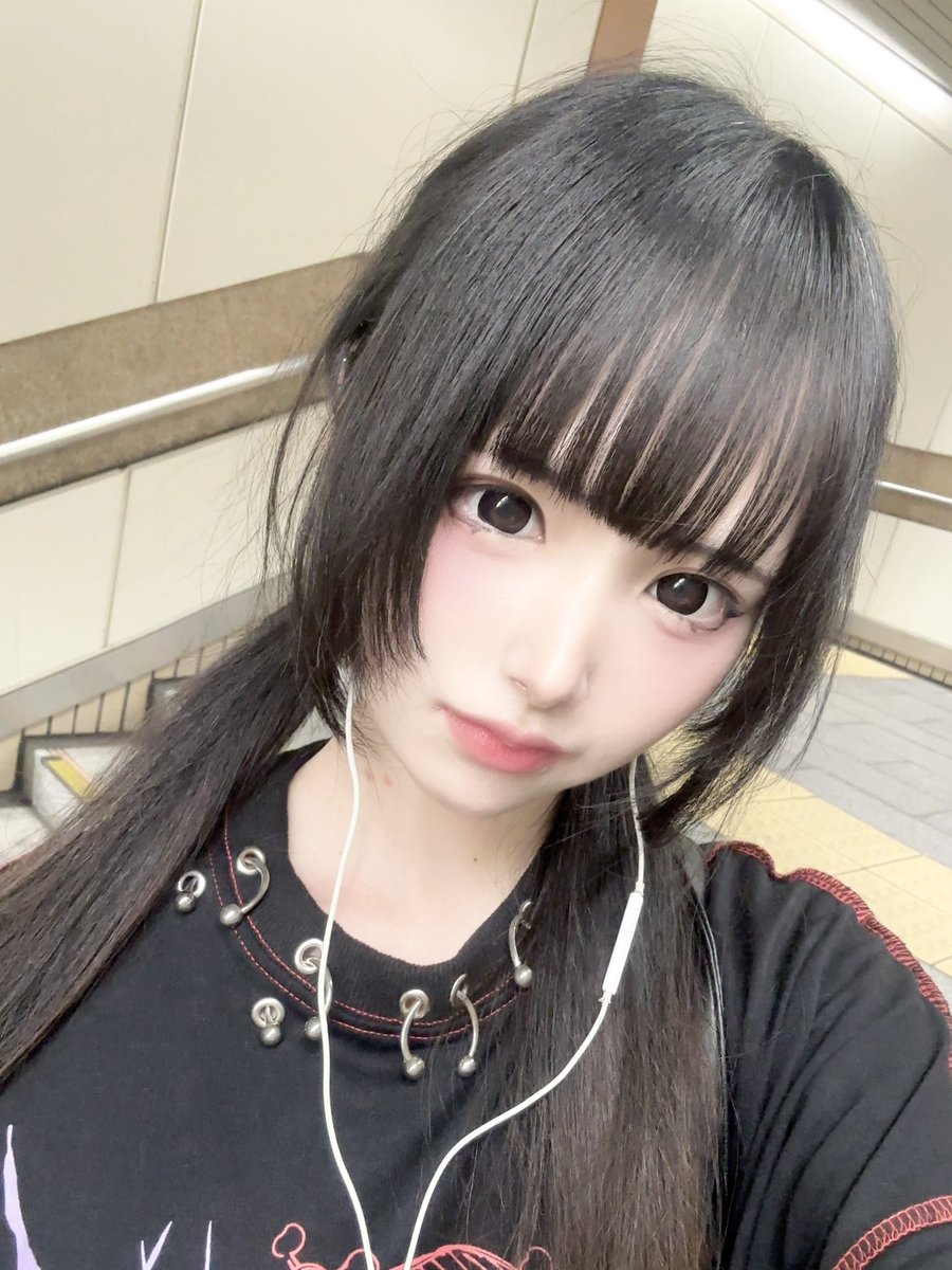 pinya_02's tweet photo. おさげっていいよねჱ̒՞ ̳ᴗ ̫ ᴗ ̳՞꒱ https://t.co/NpVfPTUTJU