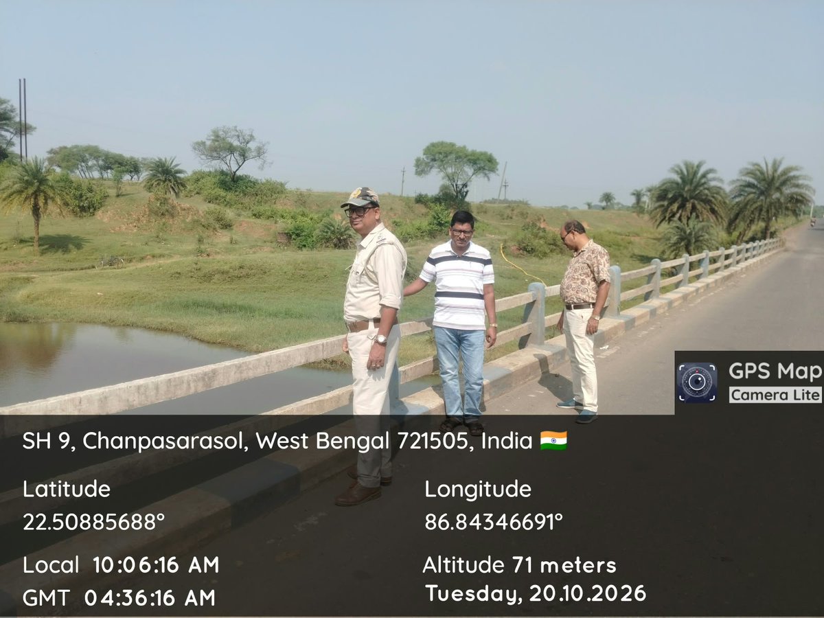 jhargram_police's tweet photo. orderly and hassle-free immersion process.

Jhargram District Police remains committed to ensuring public safety, effective crowd management and the peaceful conduct of idol immersion across the district.

#JhargramDistrictPolice #SafeImmersion #DurgaPuja #PublicSafety https://t.co/BN7aRqqW7H