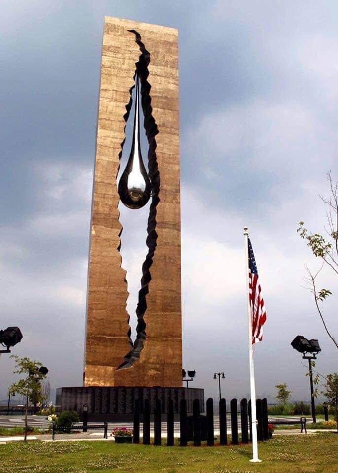 TomCardwell2's tweet photo. I have never been to the 9‑11 Memorial, but never forget who did  9‑11. 🙏😇🙏😇🙏😇🙏😇 https://t.co/wVf0K1Jcjs