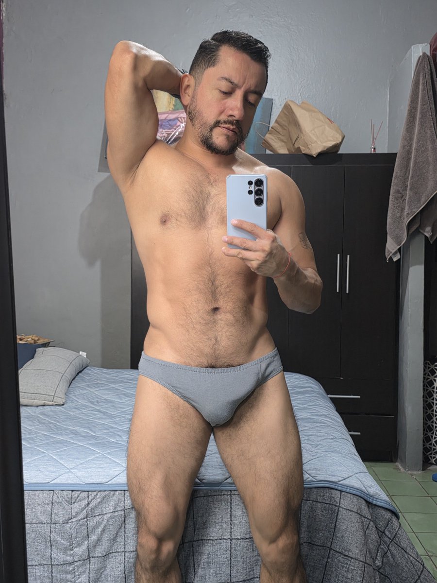adrianpp0822's tweet photo. Usar trusa tmb me pone bien cachorro 🤤 
Grupo de Telegram disponible https://t.co/AiAa18hss0 https://t.co/Qm6Nb1cH46