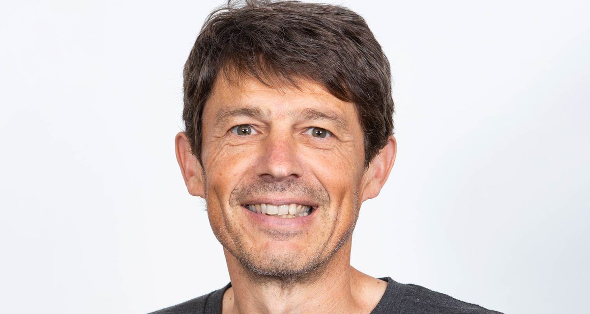 TechCentral's tweet photo. Opinion | Your AI isn’t as smart as it sounds, by Prof Etienne Barnard https://t.co/kQiEFE1842 https://t.co/kOWOkwEVE7