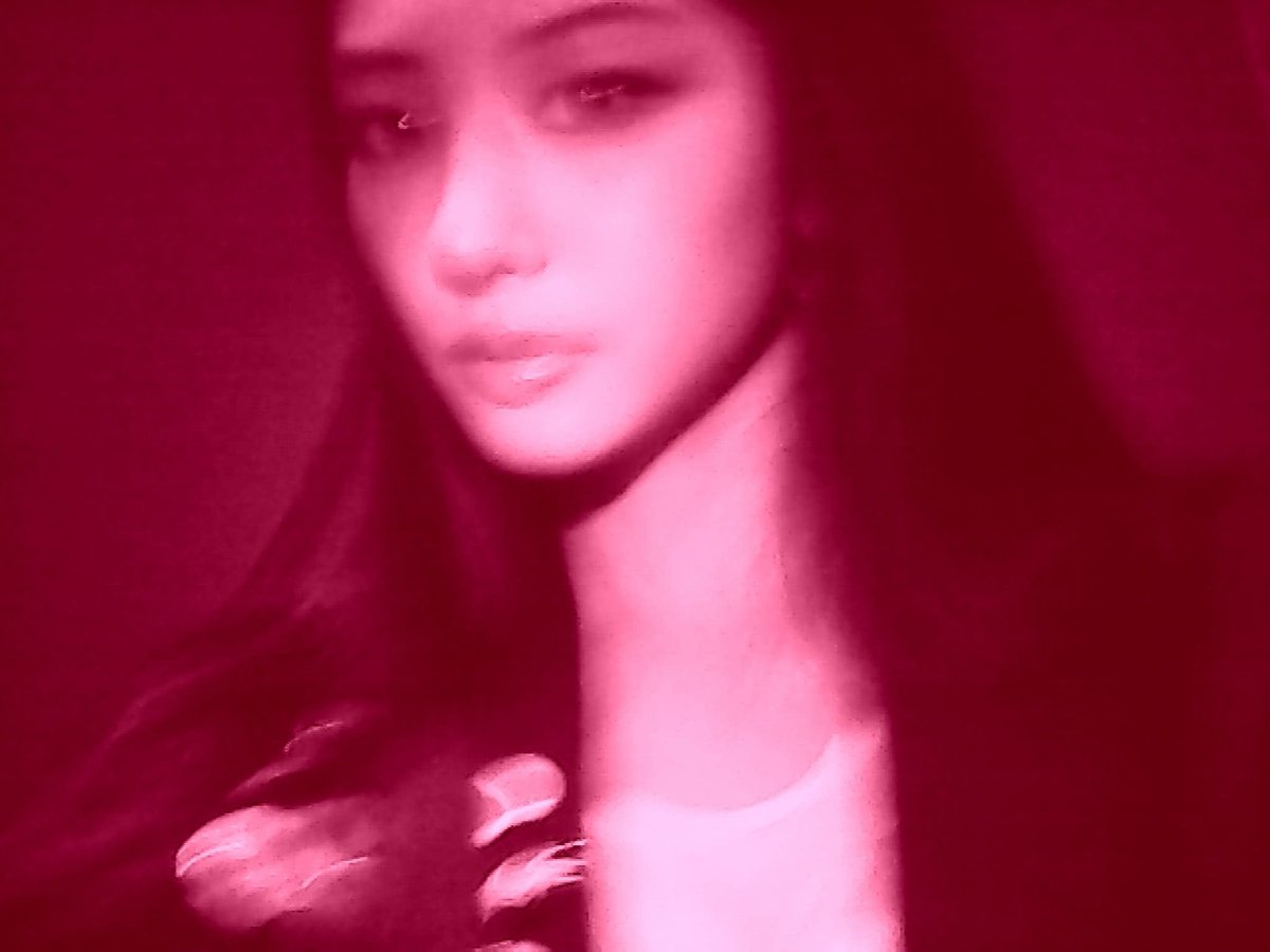 gawonlef's tweet photo. this is so perfect i swear! the pics are giving more than 144p quality in my head, and the whole vibe got me feeling like i’m back in 2016 again. the kind of memories that feel a little blurry but somehow look perfect, like nothing has changed and everything just feels right. https://t.co/a3MqjYVPpH