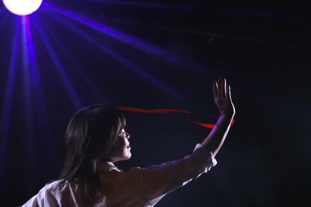 110ito_13's tweet photo. 前回もかなりかなり良い感じに撮っていただいていてめっちゃ感動したんだけど、今回もとても素敵❣️
手は特に気にかけているところなので こうやって綺麗に残してもらえると本当に嬉しい〜〜ありがとう本当に
他の方の写真もぜひ #Kaikan5th  から見てほしい、すごく良いので https://t.co/h3DHZRg1b9