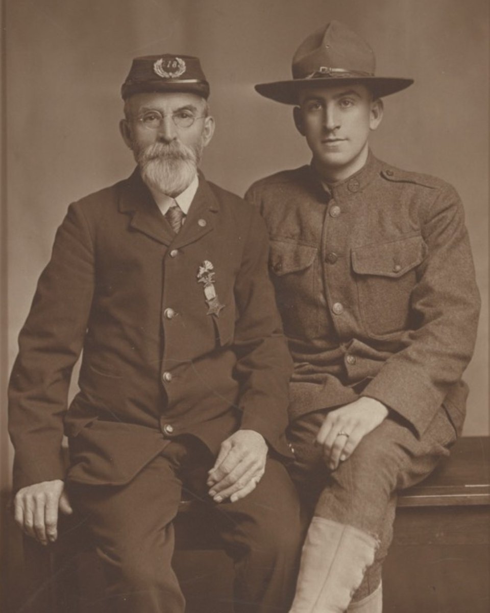 librarycongress's tweet photo. The Library's Liljenquist collection of Civil War photographs contains several images, like these, of veterans who fought for the Union posing with family members (likely their grandsons) who served in World War I. 

More of the Liljenquist collection. ⬇️ https://t.co/l94U2HYZGG https://t.co/LgFwuYZPsy