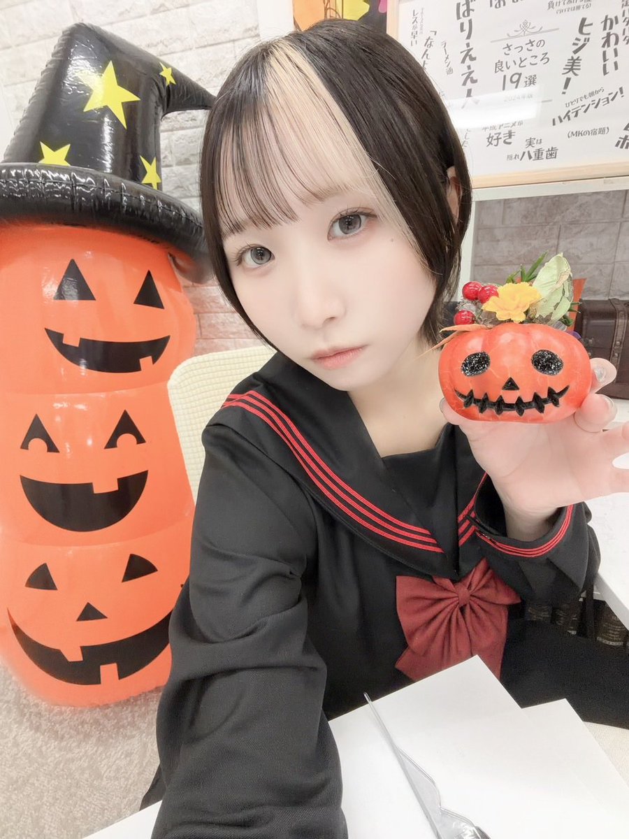konomi_inagaki's tweet photo. #ささはお ありがとうございました🎃🕸
びっくりした…JKがただしゃべり倒してるだけかと思った……

一応ハロウィン回なのでATで最高に楽しいおばけゲームしました！！みてね👻 https://t.co/EaiSrMv9RG