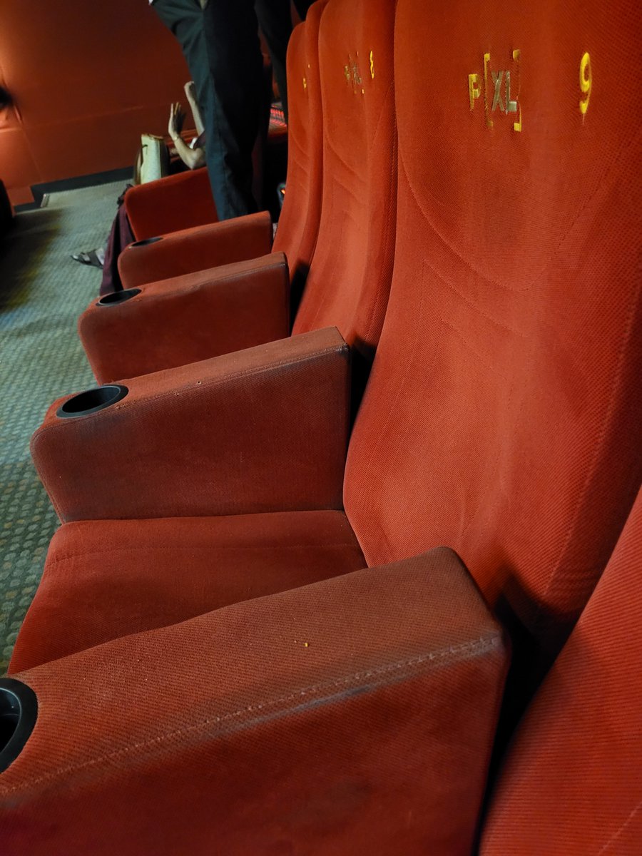 hari_kishoreD's tweet photo. Dear @_PVRCinemas ur PXL is stinking in Chennai 

Bad seats dust is overloaded 

Carpets 

Rough seats no push back neck pain for sure 

Video laser pathetic https://t.co/NmGHkM7spI